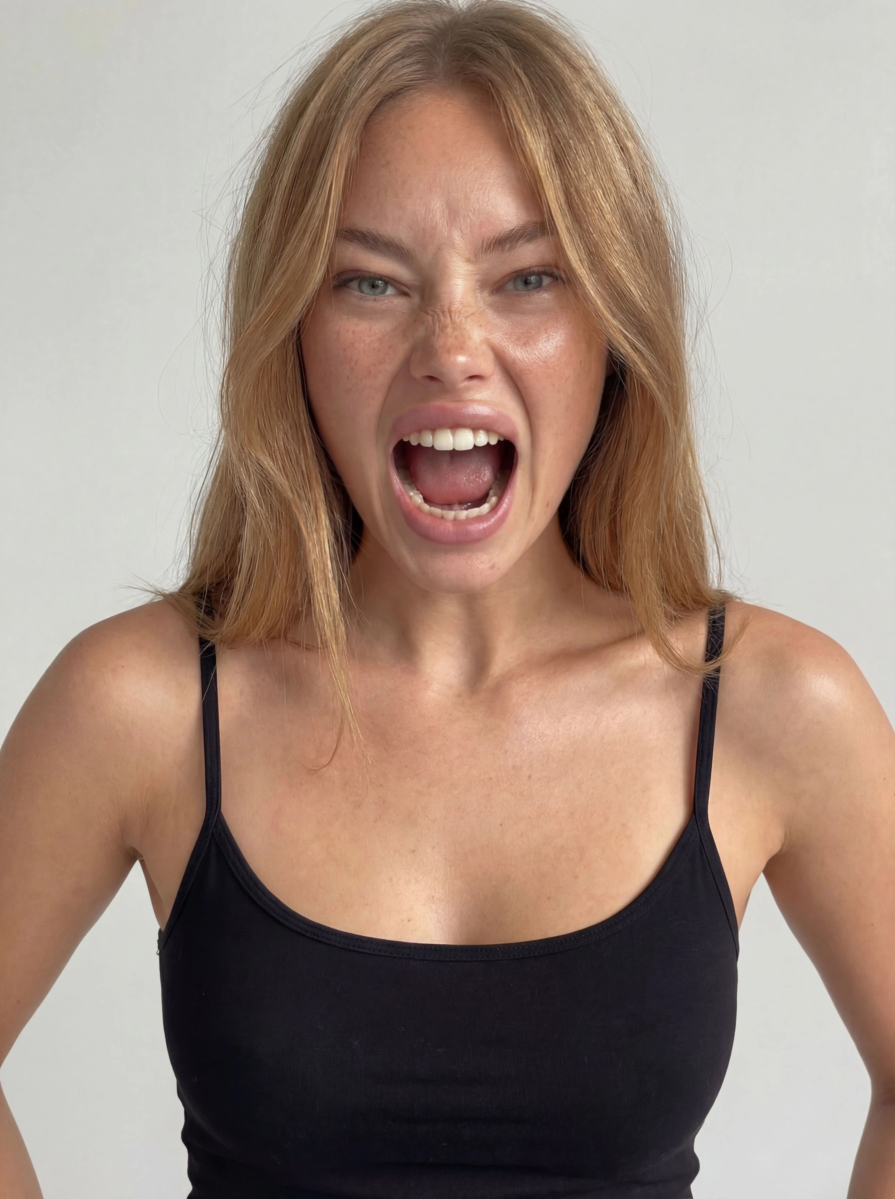Model 01 EXPRESSION